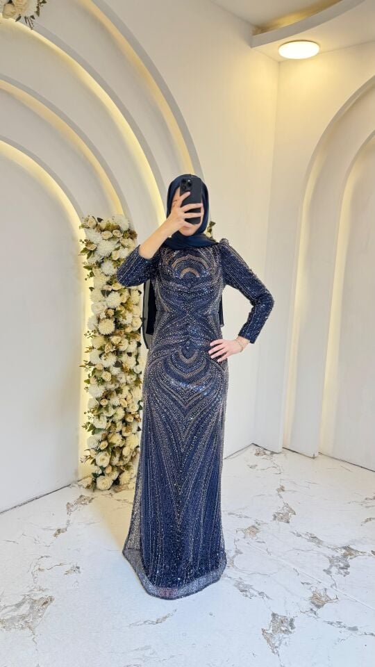 LACİVERT TAŞ İŞLEMELİ BALIK TESETTÜR ABİYE