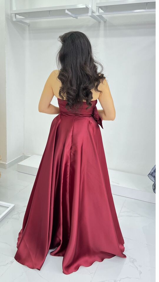 BORDO KURDELE DETAYLI SATEN ABİYE 38