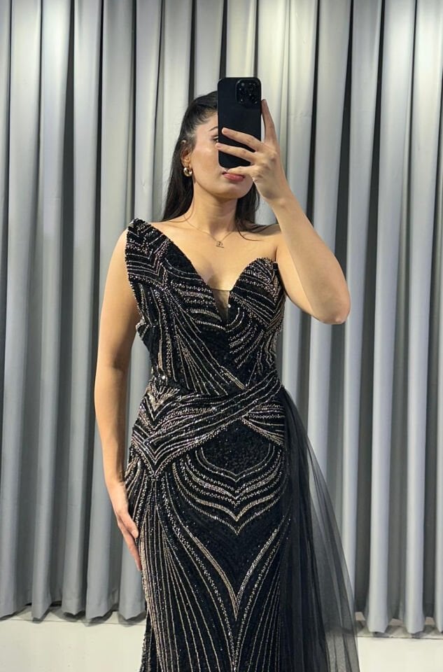 TAŞ İŞLEMELİ BALIK BEL KISMI SİYAH  ABİYE 44