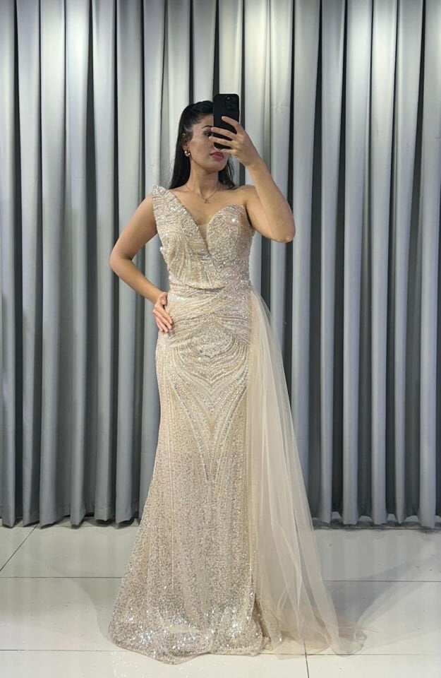 TAŞ İŞLEMELİ BALIK BEL KISMI TÜL KREM ABİYE  44