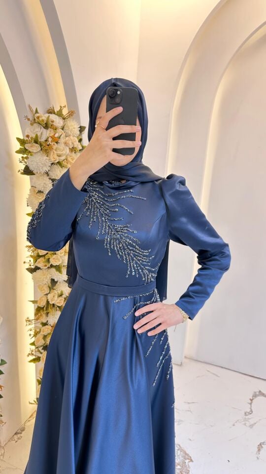 LACİVERT SALKIM İŞLEMELİ ABİYE 38