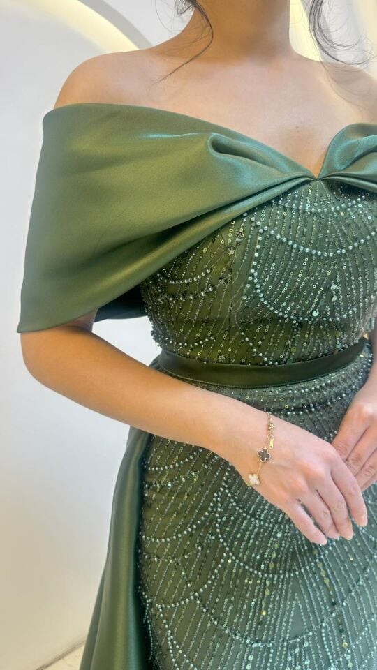 BALIK UZUN PELERİN YEŞİL ABİYE 50