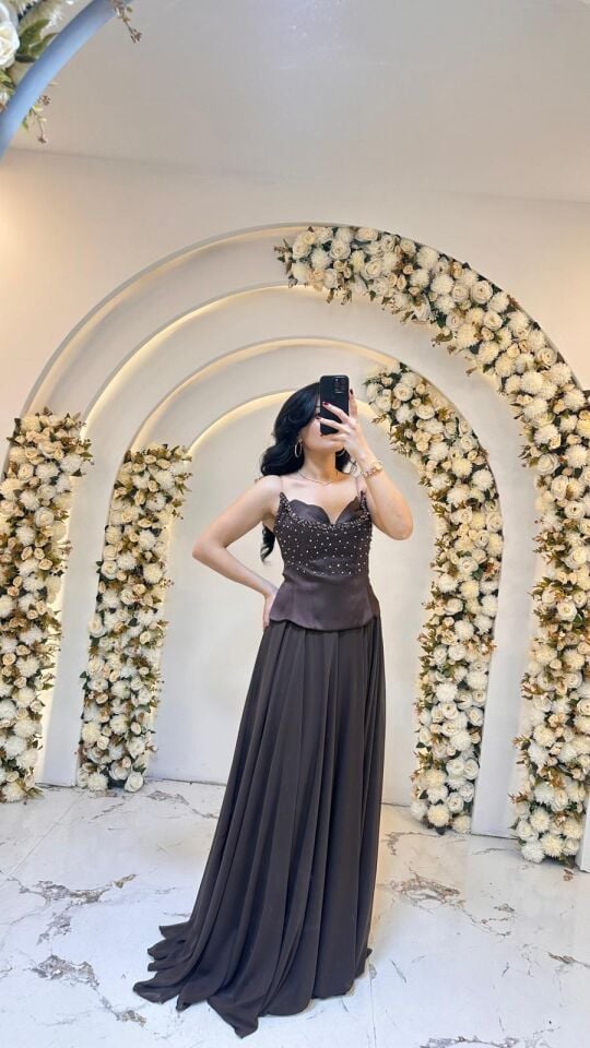 İNCE ASKILI KALP YAKA A KESİM KAHVERENGİ ABİYE  42