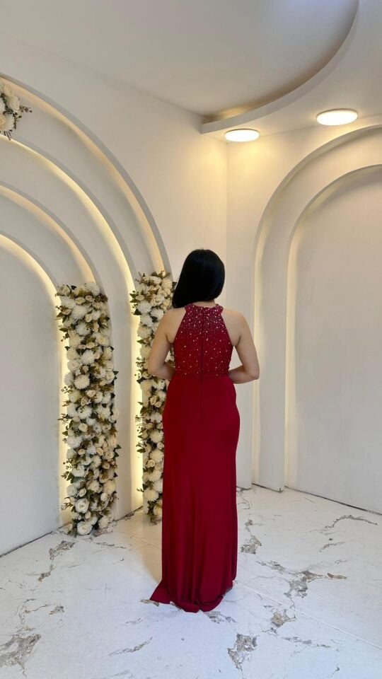 KIRMIZI HALTER YAKA  İNCİLİ ABİYE