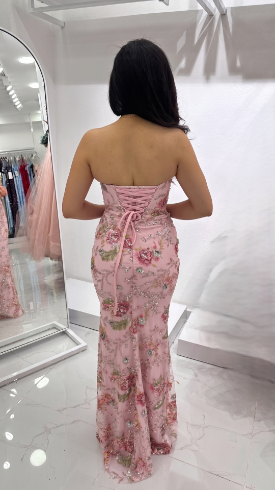 PEMBE ÇİÇEK İŞLEMELİ STRAPLEZ BALIK ABİYE