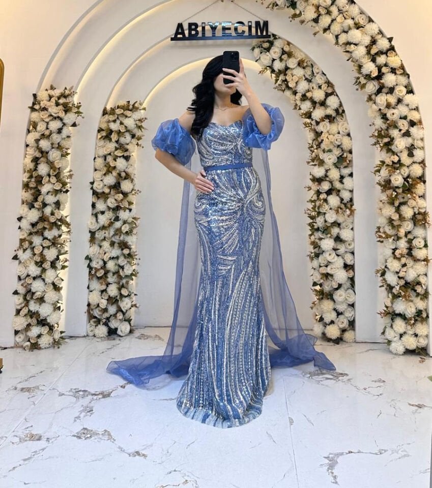 BALON KOL UZUN PELERİN PUL PAYET MAVİ ABİYE 44