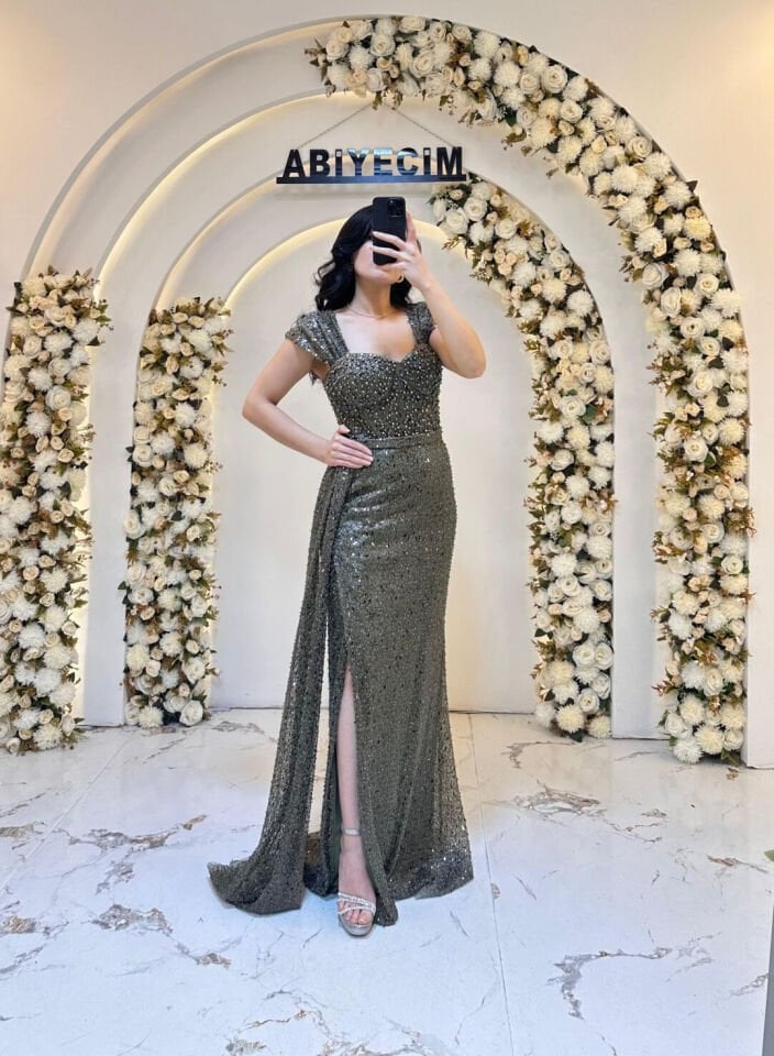 BONCUK İŞLEMELİ YEŞİL ABİYE 44