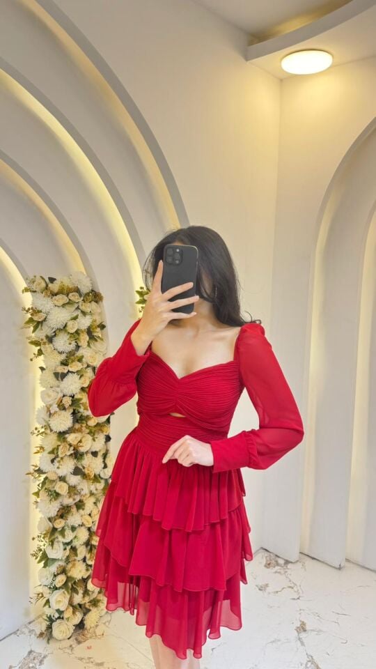 KIRMIZI KALP YAKA KAT KAT KISA ELBİSE 38