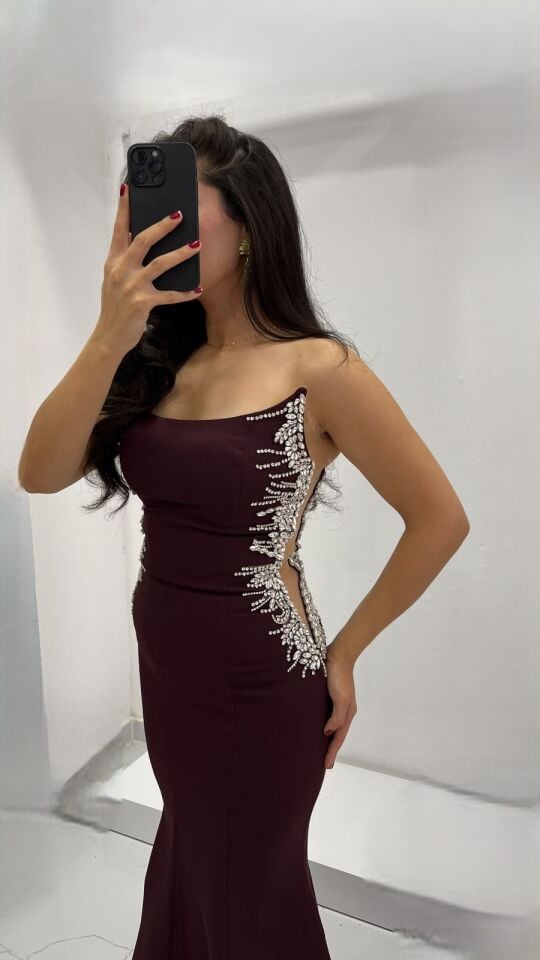 BORDO  STRAPLEZ  TAŞLI BALIK ABİYE