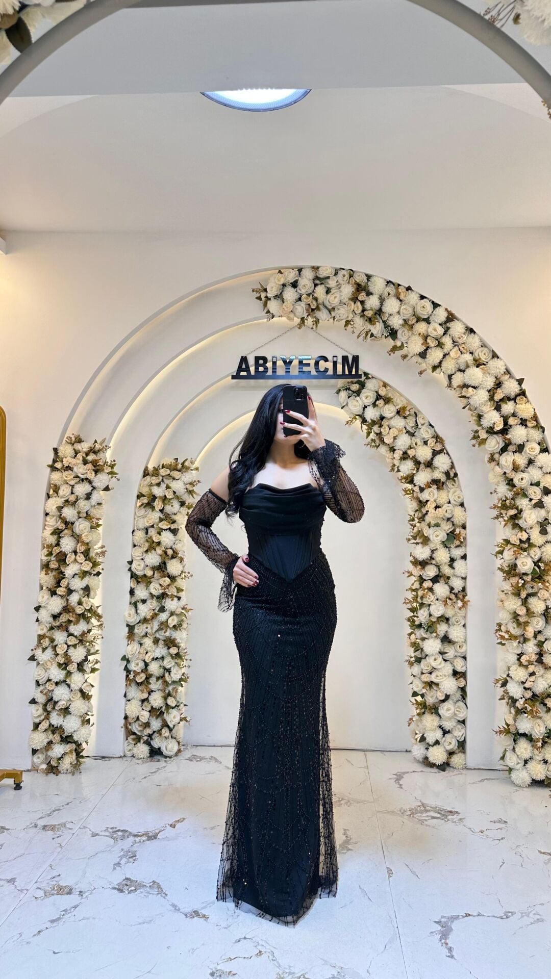 STRAPLEZ KOL DETAY UZUN BONCUKLU ABİYE SİYAH 44