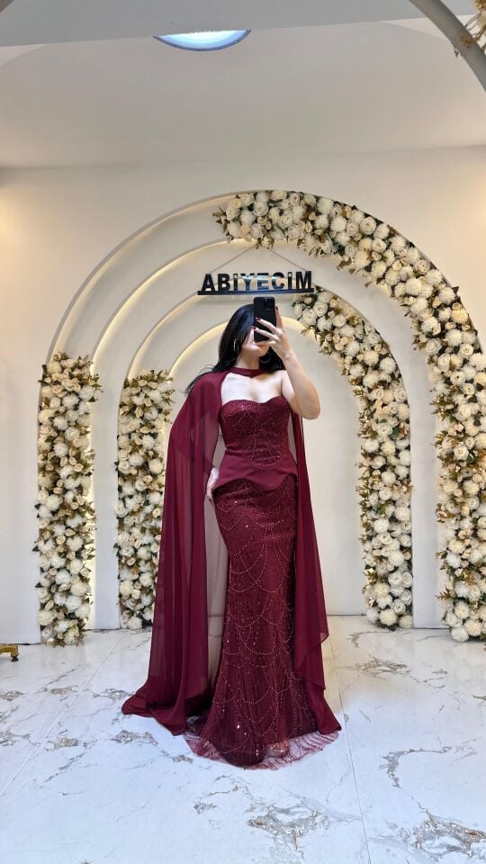 STRAPLEZ PELERİNLİ BALIK ABİYE BORDO