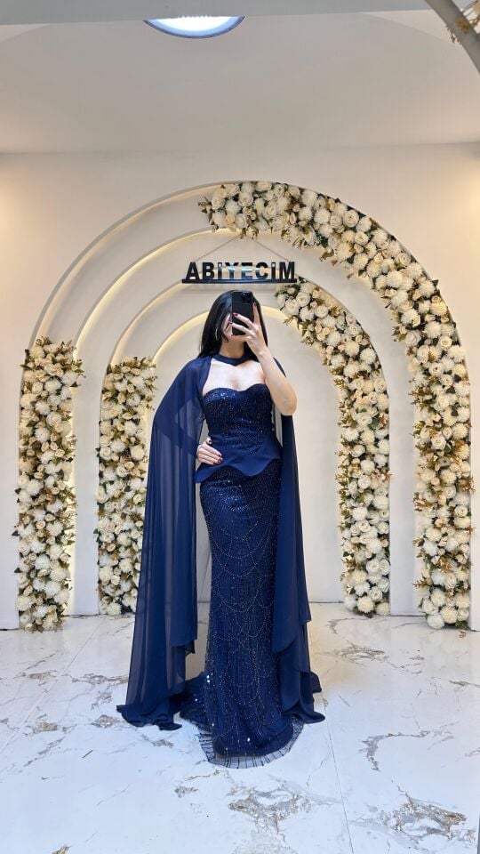 STRAPLEZ PELERİNLİ BALIK ABİYE LACİVERT 42