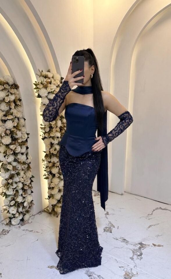 LACİVERT PUL PAYET BOYUNDAN BAĞLAMALI ABİYE 42