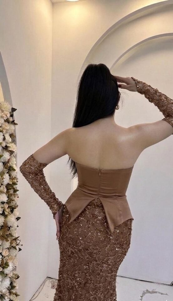 KAHVERENGİ PUL PAYET BOYUNDAN BAĞLAMALI ABİYE 42