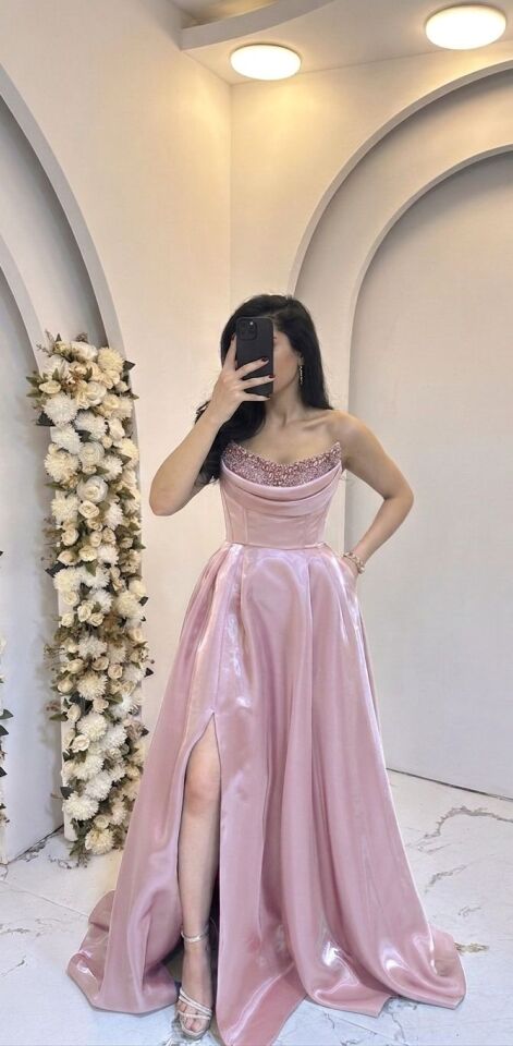 STRAPLEZ TAŞ DETAYLI SATEN PEMBE ABİYE 40